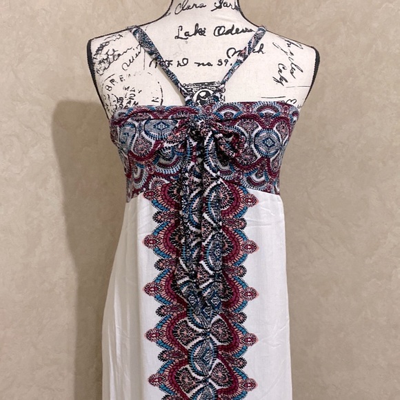 Boho Halter Maxi Dress from Xhilaration - Picture 5 of 13